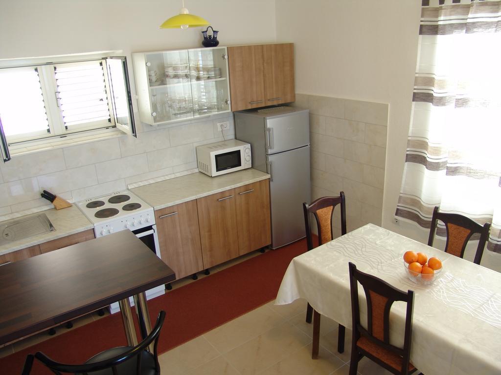 Apartment Davor غراداك الغرفة الصورة